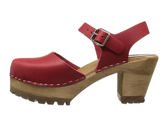 Best and Most Stylish Clogs for Travel: Dansko, Hasbeens | What to Pack