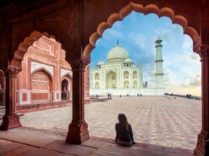 What to Wear to Look Amazing (And Appropriate) in Taj Mahal Selfies ...